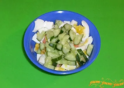 Рецепт салату з креветками, яйцем, огірком, рисом і кукурудзою (креветками) Рецепт салату з креветками, яйцем, огірком, рисом і кукурудзою