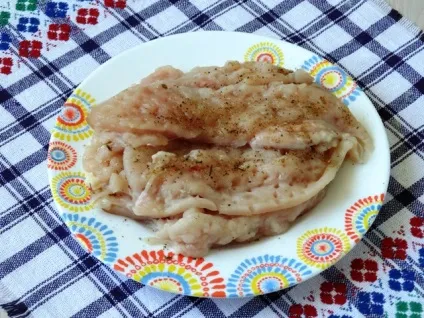 Рулетики з кабачків з курячими м'ясом рецепт з фото