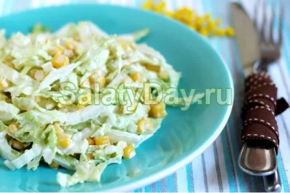 Салат з пекінською капустою і кукурудзою - просте і легке блюдо рецепт з фото і відео (легке) Салат з пекінською капустою і кукурудзою - просте і легке блюдо рецепт з фото і відео