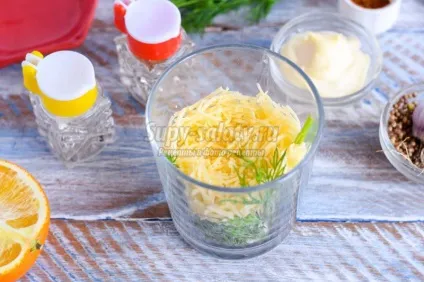 Салат з апельсином, куркою і сиром (салат з апельсинами і куркою) Салат з апельсином, куркою і сиром