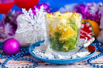 Салат з апельсином, куркою і сиром (куркою) Салат з апельсином, куркою і сиром