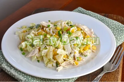 Салат з пекінською капустою і кукурудзою - просте і легке блюдо рецепт з фото і відео (кукурудза капуста пекінська салат) Салат з пекінською капустою і кукурудзою - просте і легке блюдо рецепт з фото і відео