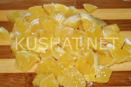 Салат з куркою, апельсинами і сиром (салат з куркою апельсинами і сиром) Салат з куркою, апельсинами і сиром