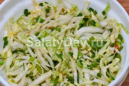 Салат з пекінською капустою і кукурудзою - просте і легке блюдо рецепт з фото і відео (капустою) Салат з пекінською капустою і кукурудзою - просте і легке блюдо рецепт з фото і відео