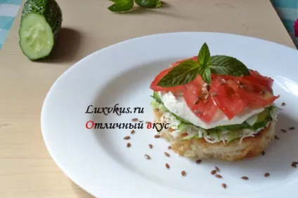 Салати з сиром фета і помідорами (сиром) Салати з сиром фета і помідорами
