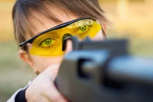 Штраф при здачі зброї в поліцію скасують - українська газета (штраф) Штраф при здачі зброї в поліцію скасують - українська газета