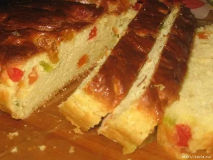 Солодкий вершковий пиріг з цукатами