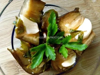 Солоні баклажани на зиму