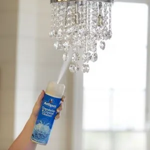 Засіб для чищення кришталевих люстр з підвісками (підвісками) Засіб для чищення кришталевих люстр з підвісками