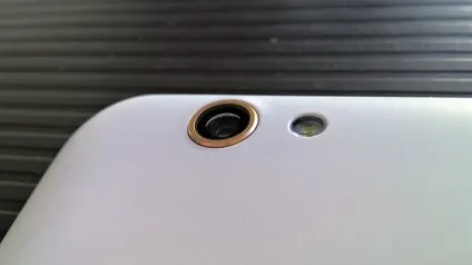Порівняльний огляд wileyfox spark і spark (ядра частотою Графічний прискорювач) Порівняльний огляд wileyfox spark і spark