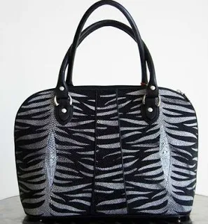 Styleonly blog цікаві факти про сумках, які варто дізнатися (Mouawad тисяча один Nights Diamond) Styleonly blog цікаві факти про сумках, які варто дізнатися