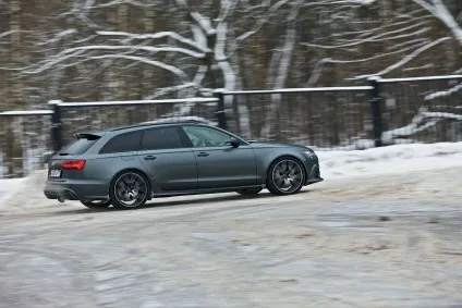 Тест драйв audi rs6 або rs7 - повний огляд в журналі 5колесо (автомобіль) Тест драйв audi rs6 або rs7 - повний огляд в журналі 5колесо
