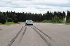Гальмування автомобіля види і способи (методи) Гальмування автомобіля види і способи