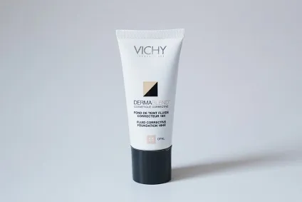 Тональний флюїд vichy dermablend ефективна маскування, beauty insider (beauty) Тональний флюїд vichy dermablend ефективна маскування, beauty insider