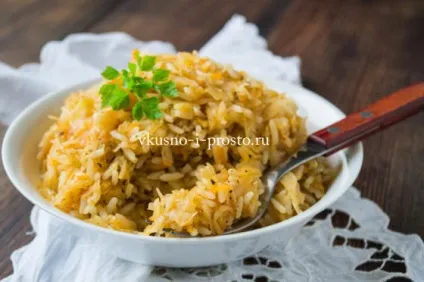 Тушкована капуста з рисом - покроковий рецепт з фото