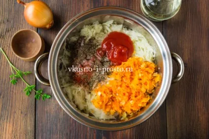 Тушкована капуста з рисом - покроковий рецепт з фото