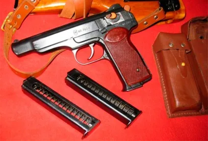 Повернулися з донбасу вУкаіни за вбивство поліцейських засуджено членів РДГ батальйону примари (номерний знак машини) Повернулися з донбасу вУкаіни за вбивство поліцейських засуджено членів РДГ батальйону примари