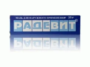 Сухі руки - що робити в домашніх умовах маски, крему, ванночки, вітаміни (робити) Сухі руки - що робити в домашніх умовах маски, крему, ванночки, вітаміни