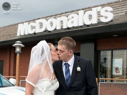 Весілля в mcdonald's, fresher - найкраще з рунета за день! (День) Весілля в mcdonald's, fresher - найкраще з рунета за день!