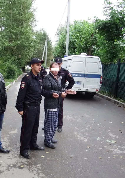 Добу возив в багажнику, а потім зарізав таксист розповів, як вбив дівчину на широкій річці