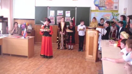 Позакласний захід «з чого починається батьківщина», мкоу «сош №3 -джегути» (захід) Позакласний захід «з чого починається батьківщина», мкоу «сош №3 -джегути»