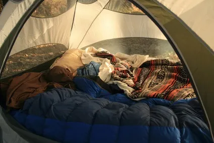 У крим з наметами відпочинок дикуном (похід) У крим з наметами відпочинок дикуном
