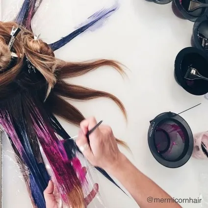 Волосся русалки новий hair-тренд (фото) (тренди) Волосся русалки новий hair-тренд (фото)