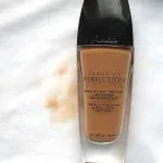 Чи всі тональні друкуються на одязі тест-драйв на стійкість, beauty insider (smashbox) Чи всі тональні друкуються на одязі тест-драйв на стійкість, beauty insider