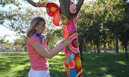 'Язані графіті - ярмарок майстрів - ручна робота, handmade (knitta please) 'Язані графіті - ярмарок майстрів - ручна робота, handmade