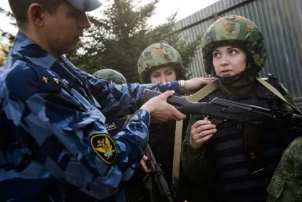 У спецназі тільки дівчата, si vis pacem, para bellum! (Дівчата) У спецназі тільки дівчата, si vis pacem, para bellum!