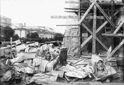 Храм, за яким можна вивчати історію, православне життя (храм Христа Спасителя) Храм, за яким можна вивчати історію, православне життя
