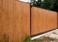 Огорожа з сайдингу