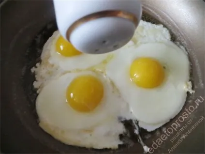 Яєчня з сиром