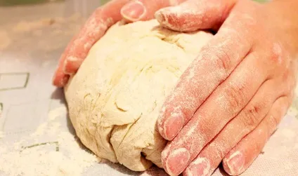 Закритий пиріг з грибами фото і рецепти з куркою, картоплею, сиром і фаршем (пиріг) Закритий пиріг з грибами фото і рецепти з куркою, картоплею, сиром і фаршем