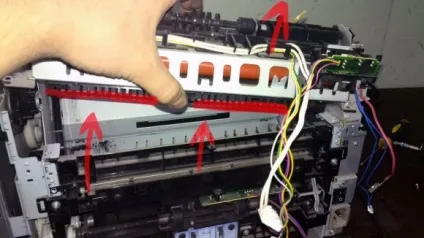 Заміна термоплівка в hp laserjet 3050 - чертовски докладно, так з картинками! (Задньою частиною себе) Заміна термоплівка в hp laserjet 3050 - чертовски докладно, так з картинками!