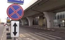 Жовта смуга на дорозі - що позначає жовта смуга на краю дороги, жовта суцільна (смуга) Жовта смуга на дорозі - що позначає жовта смуга на краю дороги, жовта суцільна
