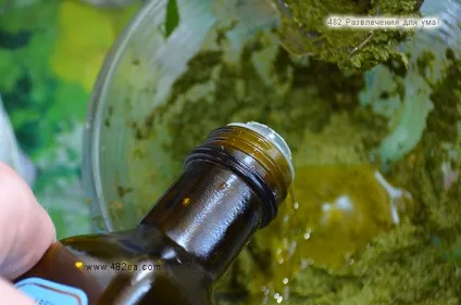 Смажений курча по-італійськи з соусом песто (оригінальний рецепт) (по-італійськи) Смажений курча по-італійськи з соусом песто (оригінальний рецепт)