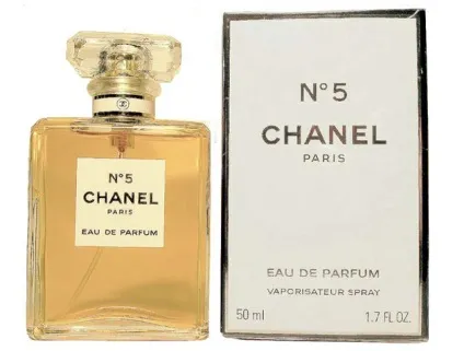 10 Цікавих фактів про бренд chanel