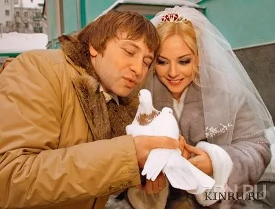 Світлана Букіна (Дар'я Сагалова) вийшла заміж за Костянтина Масленнікова (заміж) Світлана Букіна (Дар'я Сагалова) вийшла заміж за Костянтина Масленнікова