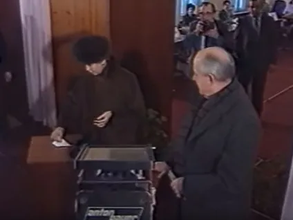 Таємниці імперії розпад ссср можна було зупинити однією фразою - політика, Україна, співдружність незалежних держав (уряд рф) Таємниці імперії розпад ссср можна було зупинити однією фразою - політика, Україна, співдружність незалежних держав
