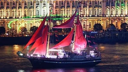 Червоні вітрила які кораблі наряджали до випускного (вітрила) Червоні вітрила які кораблі наряджали до випускного