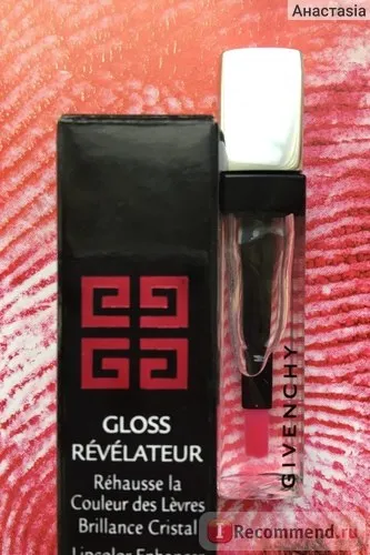 Блиск для губ givenchy le gloss revelateur de liv - «чарівний блеск- в тюбику прозорий, на губах (блиск) Блиск для губ givenchy le gloss revelateur de liv - «чарівний блеск- в тюбику прозорий, на губах