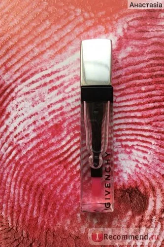 Блиск для губ givenchy le gloss revelateur de liv - «чарівний блеск- в тюбику прозорий, на губах (прозорий) Блиск для губ givenchy le gloss revelateur de liv - «чарівний блеск- в тюбику прозорий, на губах
