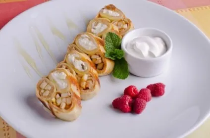 Млинці з начинкою