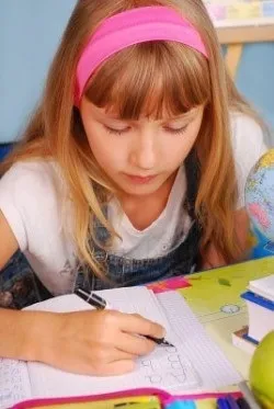 Чим займаються на підготовчих заняттях до школи, батькам про дітей (підготовчих) Чим займаються на підготовчих заняттях до школи, батькам про дітей