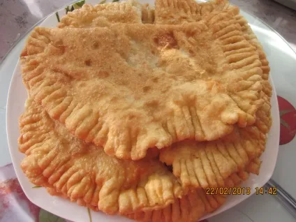 Чебуреки з м'ясом, ложка-ополоники рецепти і страви (м'ясом) Чебуреки з м'ясом, ложка-ополоники рецепти і страви