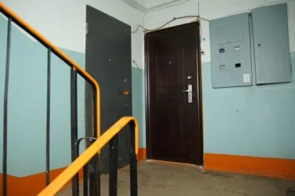 Що таке сходовий майданчик лп 28 12 варіанти з перегородками в тамбурі або коморі (фото і (фото) Що таке сходовий майданчик лп 28 12 варіанти з перегородками в тамбурі або коморі (фото і
