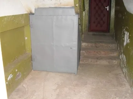 Що таке сходовий майданчик лп 28 12 варіанти з перегородками в тамбурі або коморі (фото і (сходова) Що таке сходовий майданчик лп 28 12 варіанти з перегородками в тамбурі або коморі (фото і