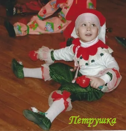Що за диво! Карнавальні костюми! (Значення костюмів в творчому перевтілення дітей) (розвиток дитини) Що за диво! Карнавальні костюми! (Значення костюмів в творчому перевтілення дітей)