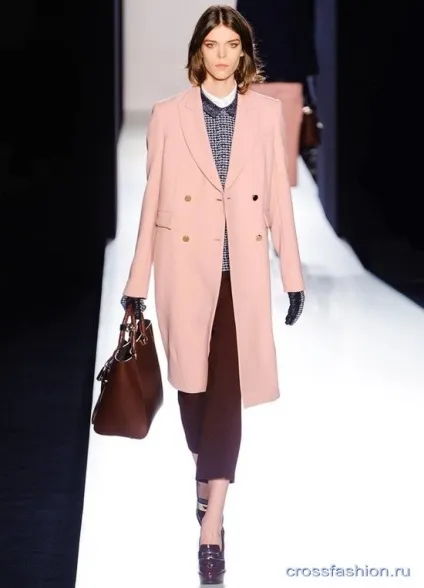 Crossfashion group - рожевий колір в гардеробі дорослої жінки який рожевий, кому носити і з чим (чи можна жінці рожевий колір) Crossfashion group - рожевий колір в гардеробі дорослої жінки який рожевий, кому носити і з чим